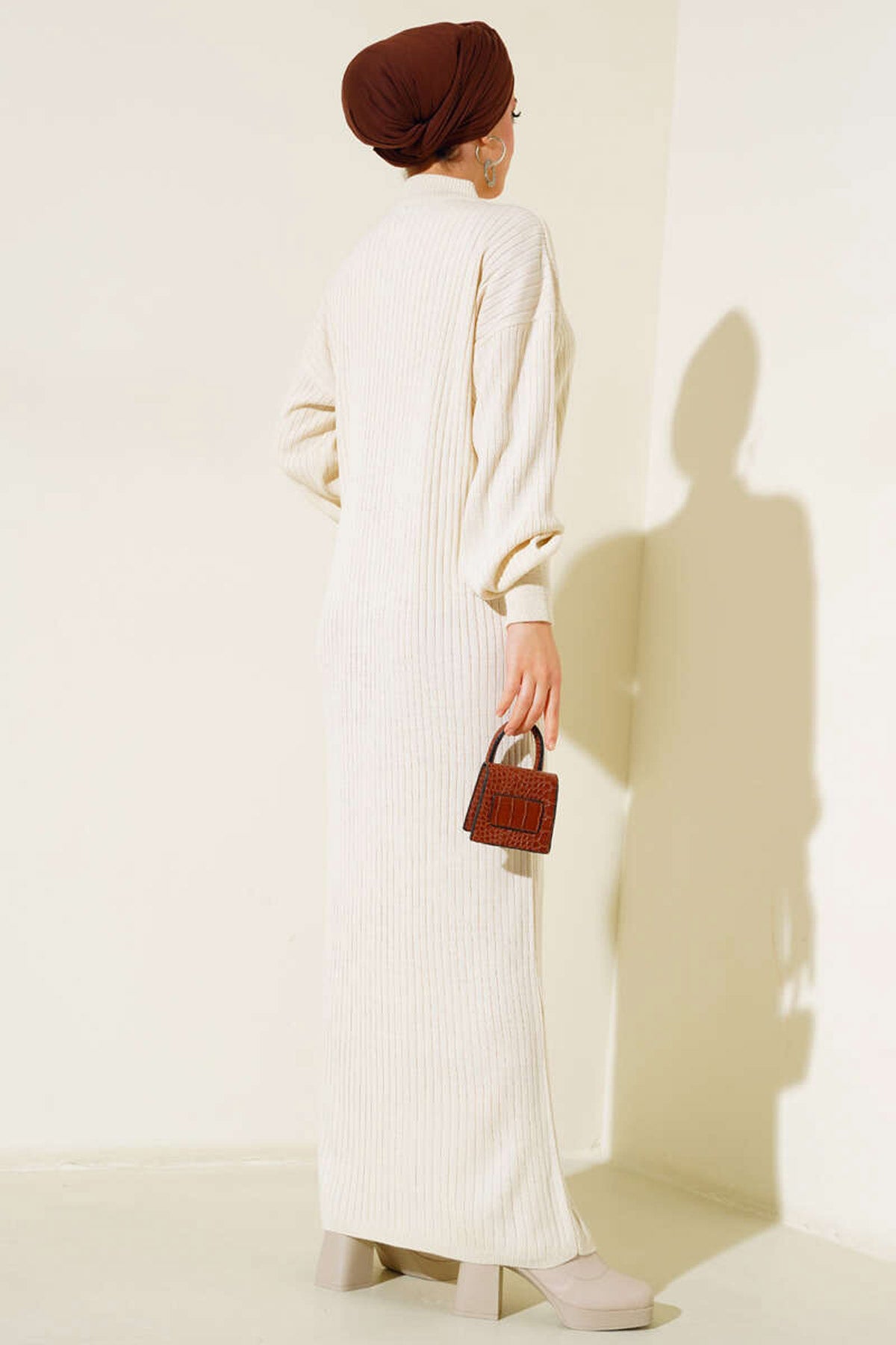 Langes Strickkleid