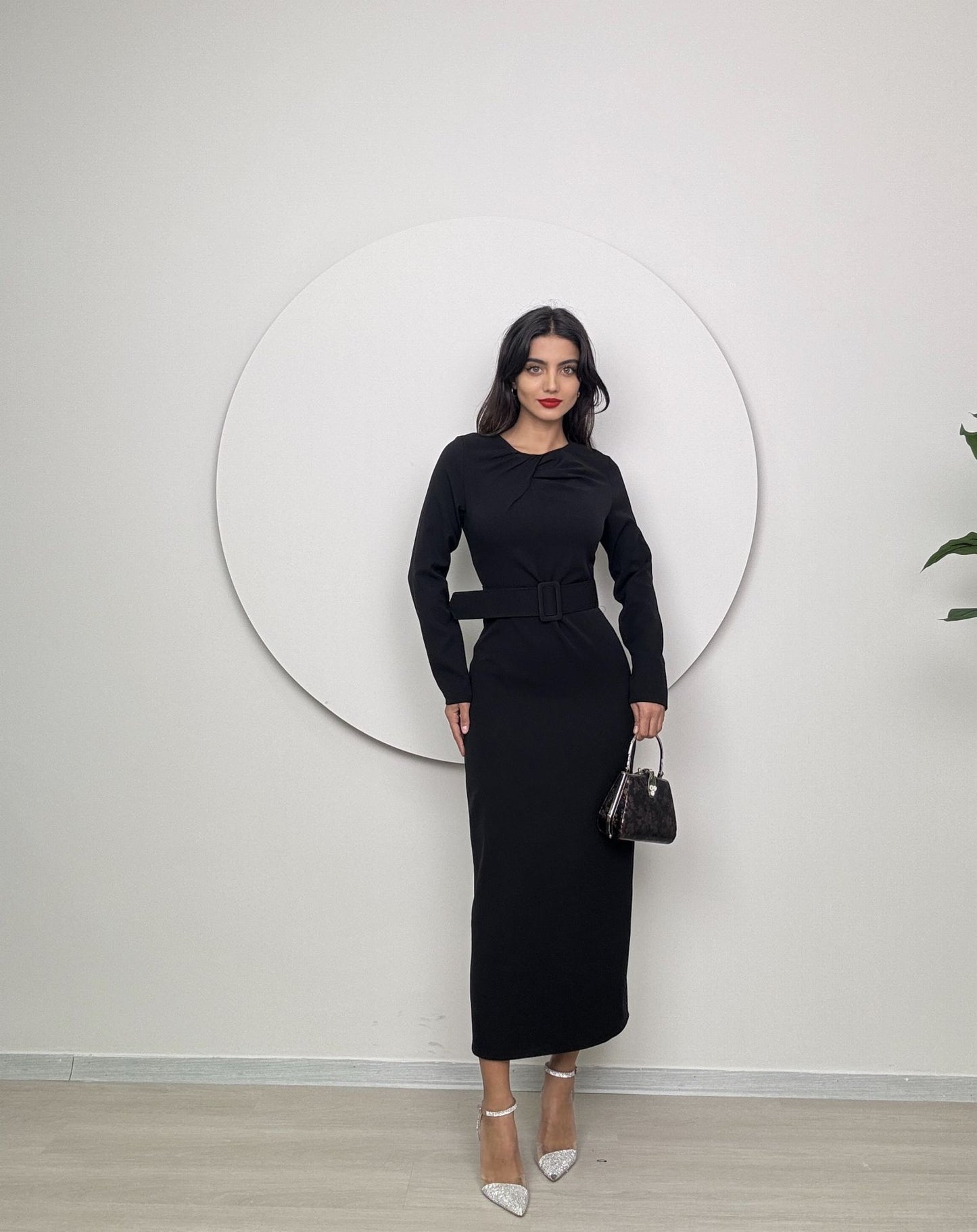 Kleid Mit Kragendetail
