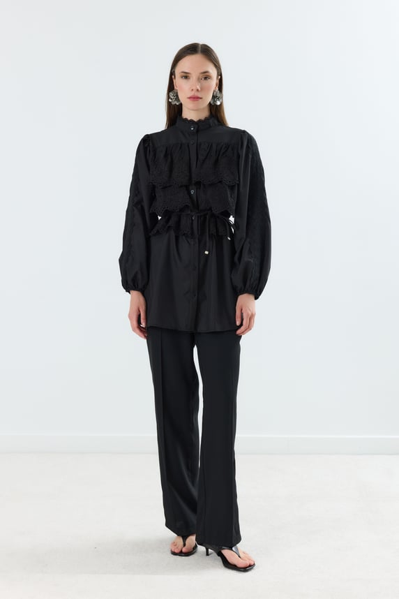 Lina Bluse mit Brocade-Details – Schwarz